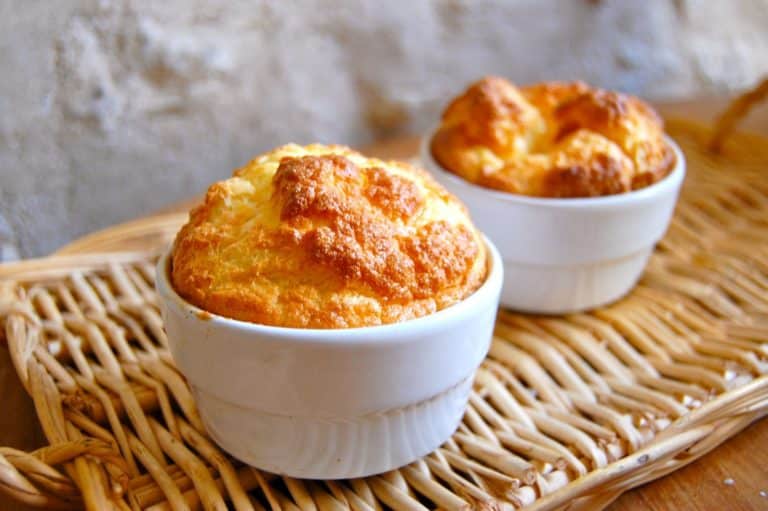 Soufflé au fromage au robot pâtissier