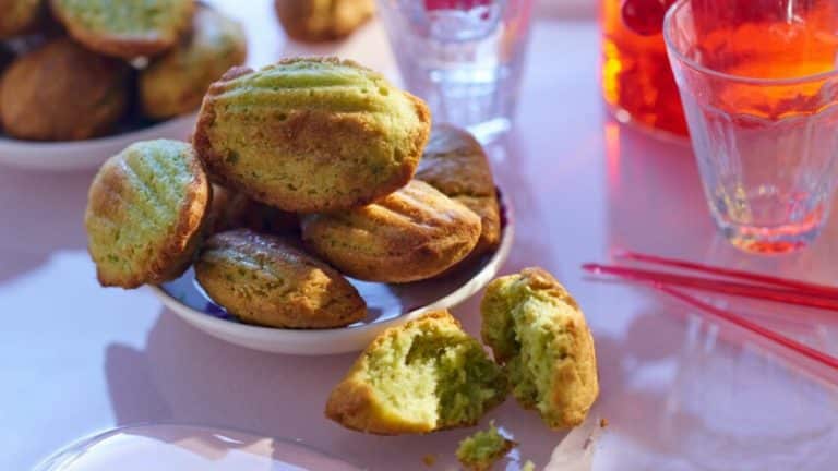 Madeleines salées moelleuses au robot pâtissier : La recette complète