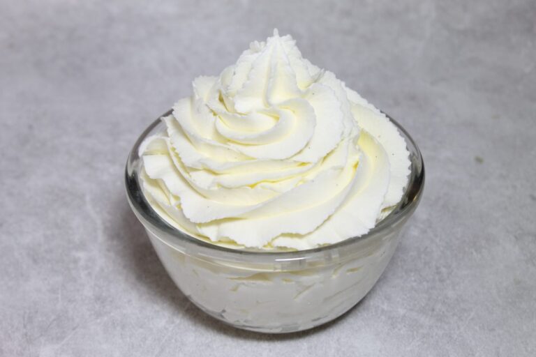 Crème Chantilly au robot pâtissier : La recette complète