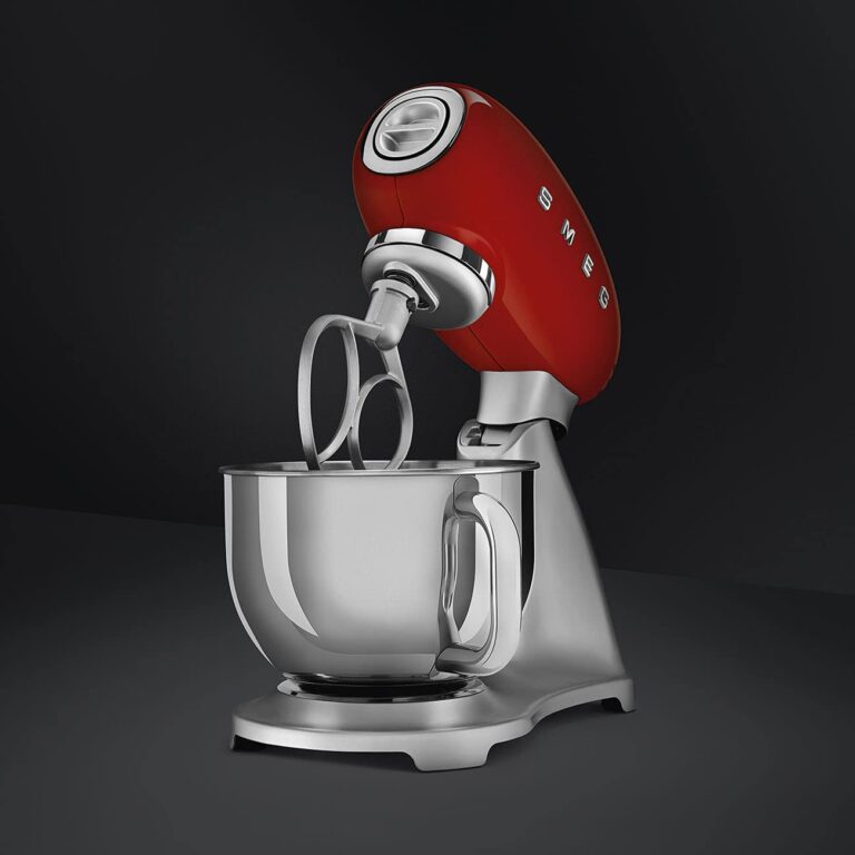 SMEG SMF02 : Avis et Test complet du robot pâtissier